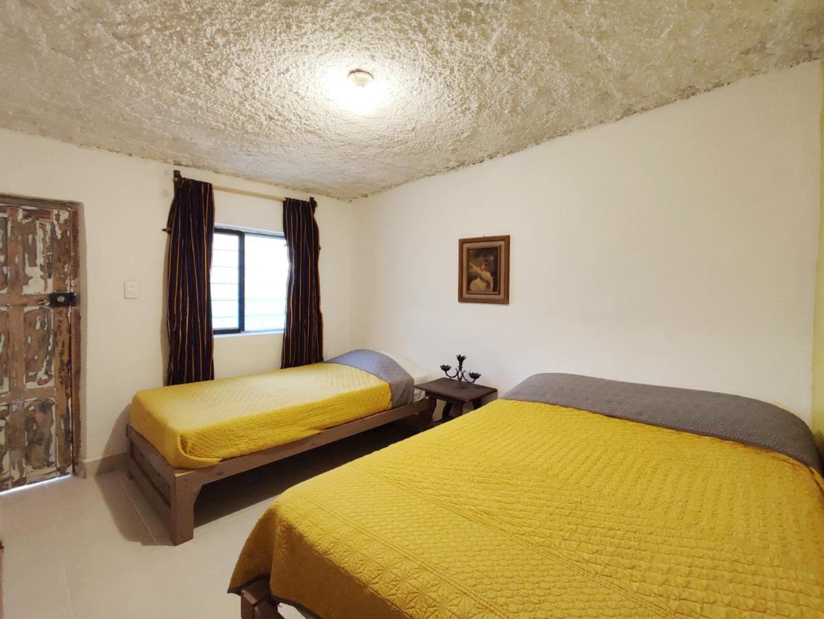 Hostal Ikal San Cristobal de las Casas Room photo